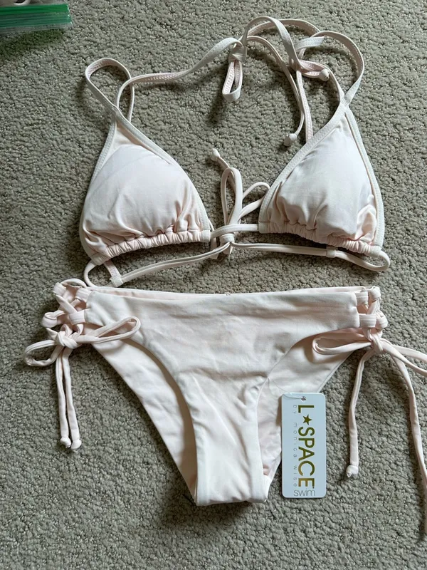 NWT L*Space triangle bikini set light pink - Image 2