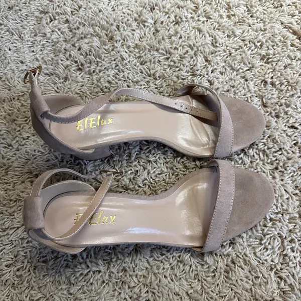 Nude Heels Tan Size 8 - Image 2