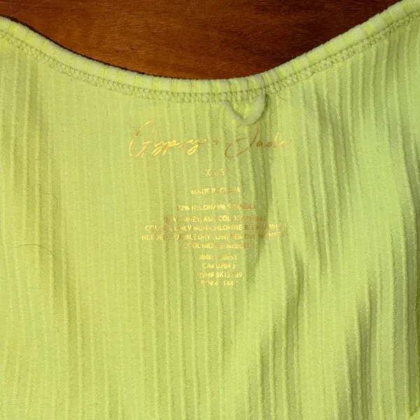 Gypsy + Jade Ribbed Short Sleeve Top Size undefined - Image 3
