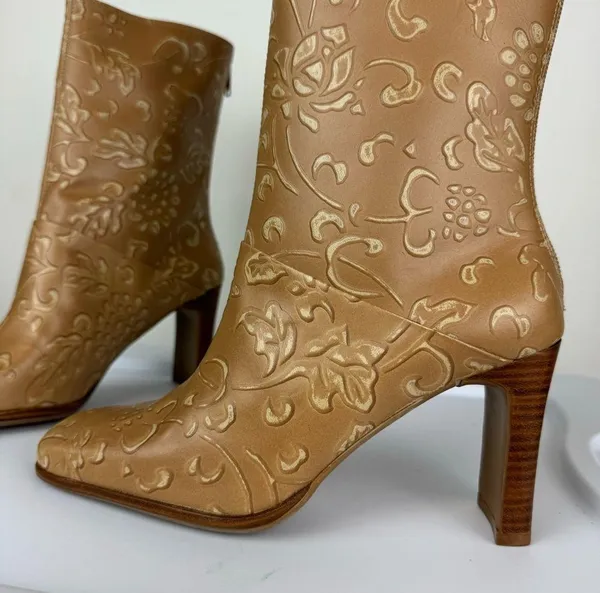 NEW Y2K Amanda Smith Leather Square Toe Heeled Boots Sz 6.5 Tan Floral - Image 10