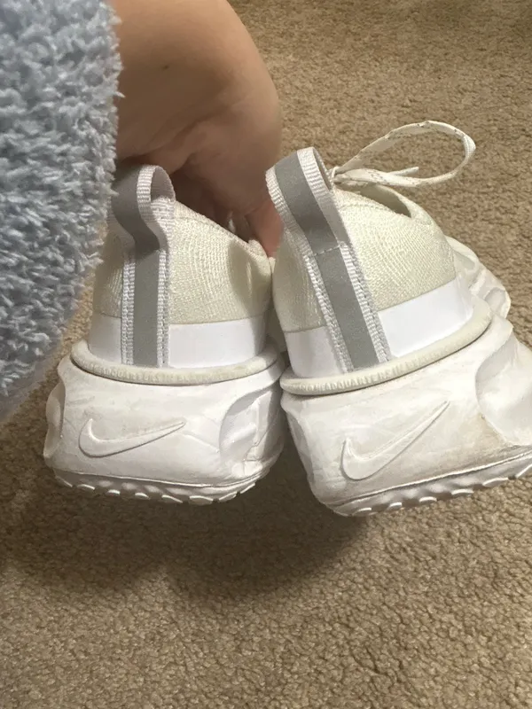White Nike sneakers  - Image 2