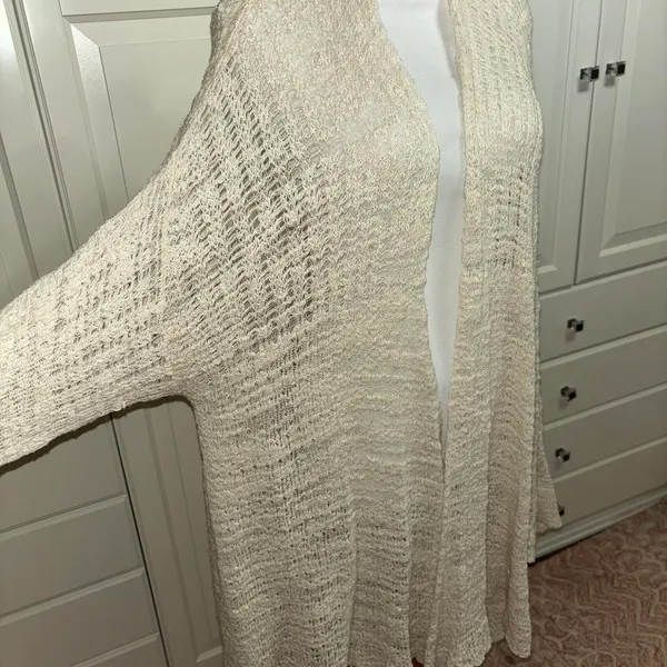 Free People knitted throw cardigan  - Image 3