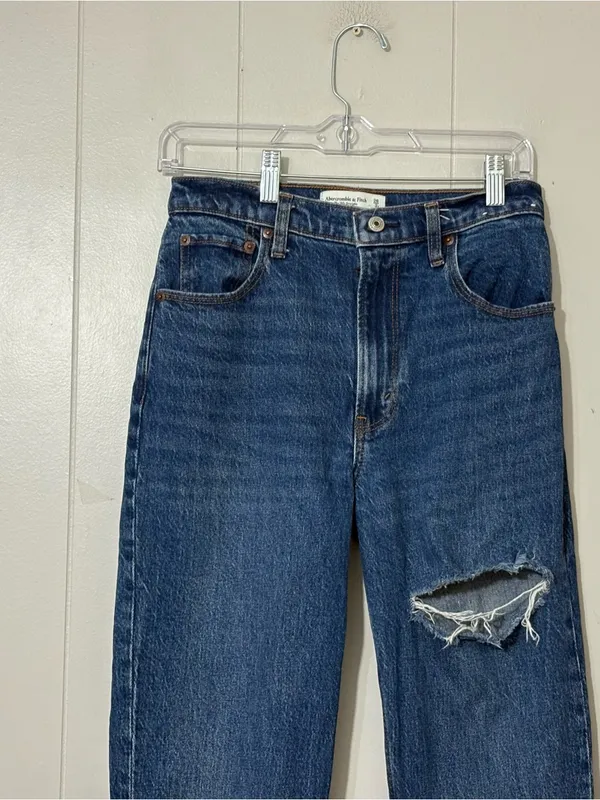 Abercrombie & Fitch The ’90s Straight Ultra High Rise Jeans Size 26 Distressed - Image 2