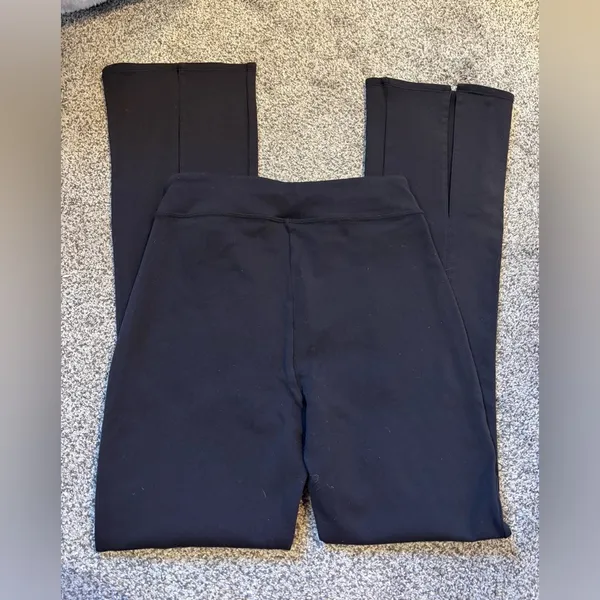 Alo Split Hem Flare Leggings - Image 3