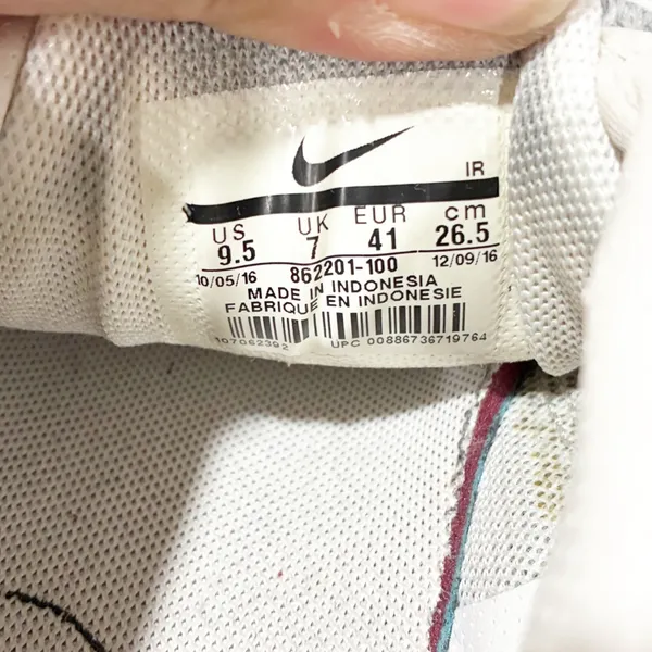 Nike AirMax TN Women Size 9.5‎ Low Top Athletic Sneakers Shoes - Image 6