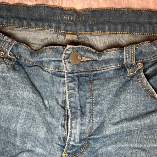 Soho Jean shorts - Image 3