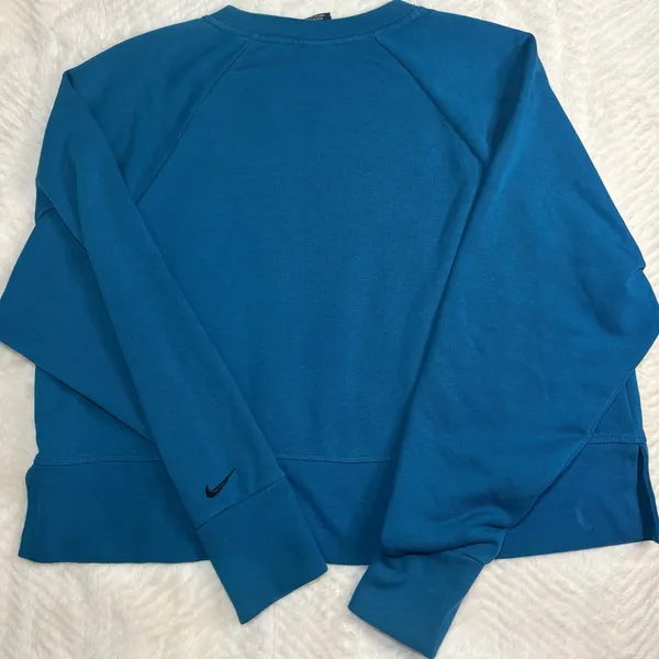 Nike Teal Dri-FIT Crewneck Women’s - Image 3