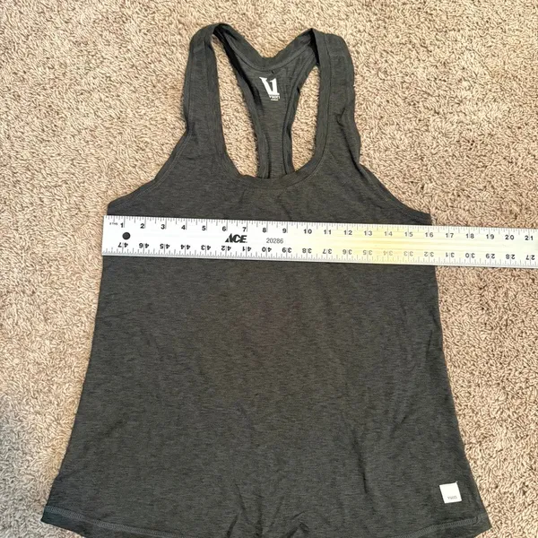 Vuori Performance medium racerback active tank top TS 3621 - Image 3
