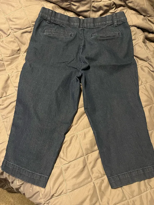 St. John's Bay Denim Capri’s - Image 2