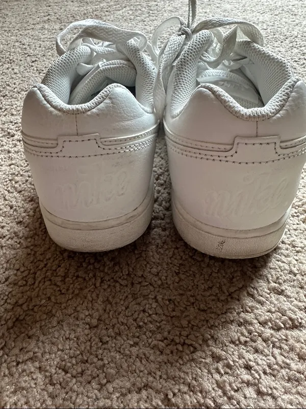 Nike Sneakers White Women’s Size 7.5 - Image 7