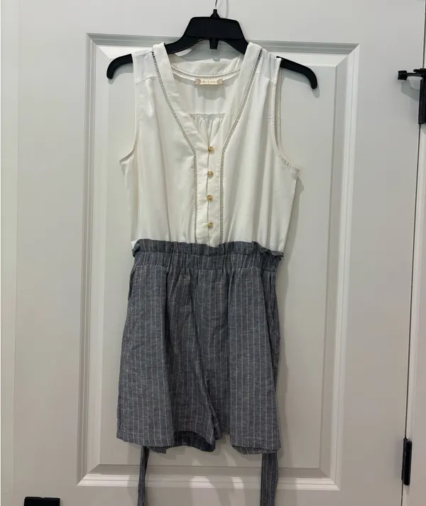 Altar'd State white and grey pinstripe romper - Image 2