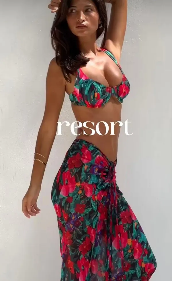 Resa Revolve Skirt Slit  - Image 2