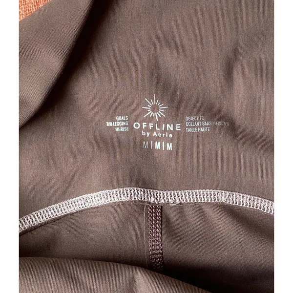 Aerie Offline brown w/blush pink trim Goals 7/8 leggings. Size m nwot - Image 6