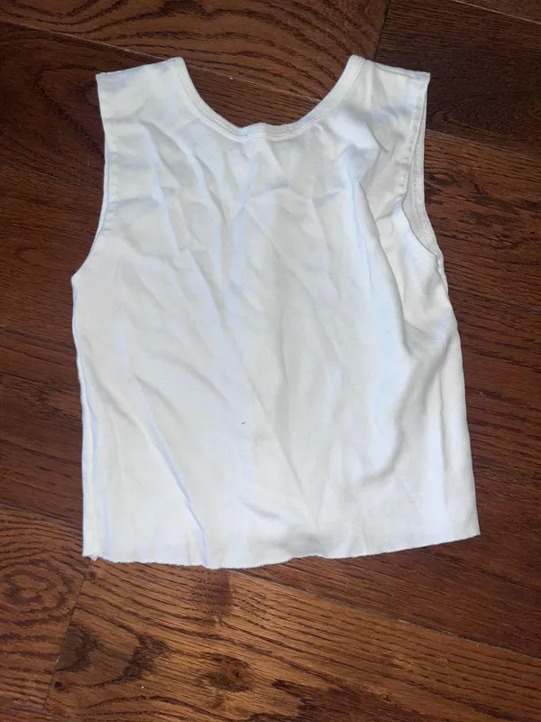 White Tank - Image 2