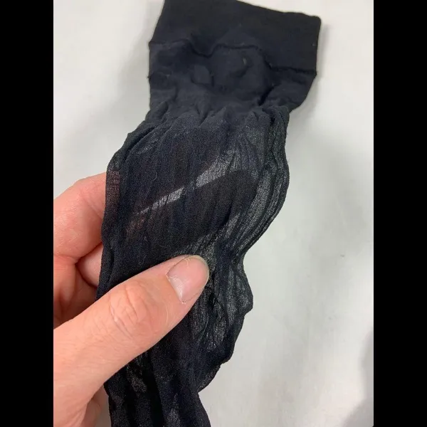 Black sheer thigh high panty hose - Image 5