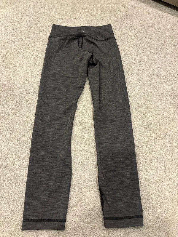 lululemon grey leggings 25” size 4  - Image 2