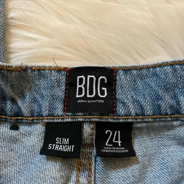 BDG High Waisted Slim Straight Jeans - Image 5
