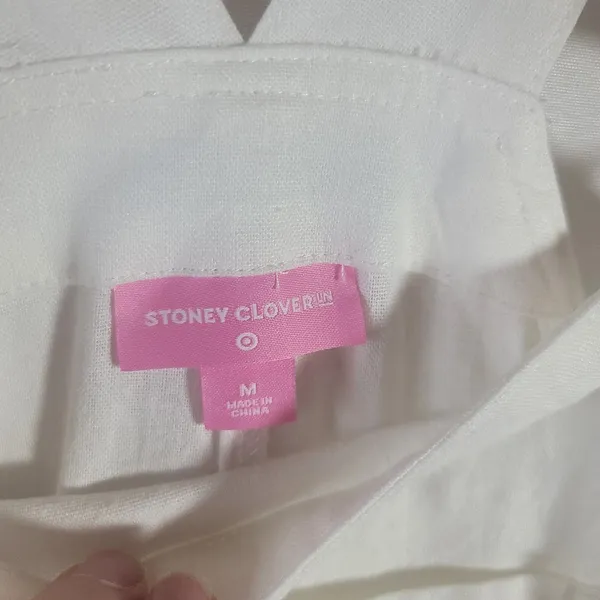 Stoney Clover Lane Target White Linen Blend Overalls with Gold Heart Hardware M - Image 3