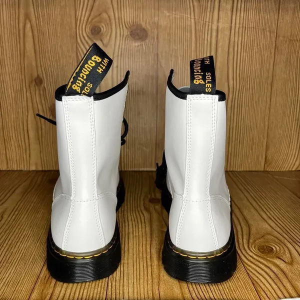 Dr. Martens Zavala combat lace up white leather ankle boots NWOT W11 M10 - Image 3