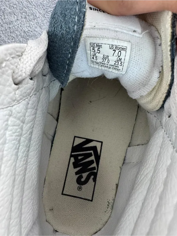 Vans Women's High-Top Sneakers in Dark Gray and White - Image 2
