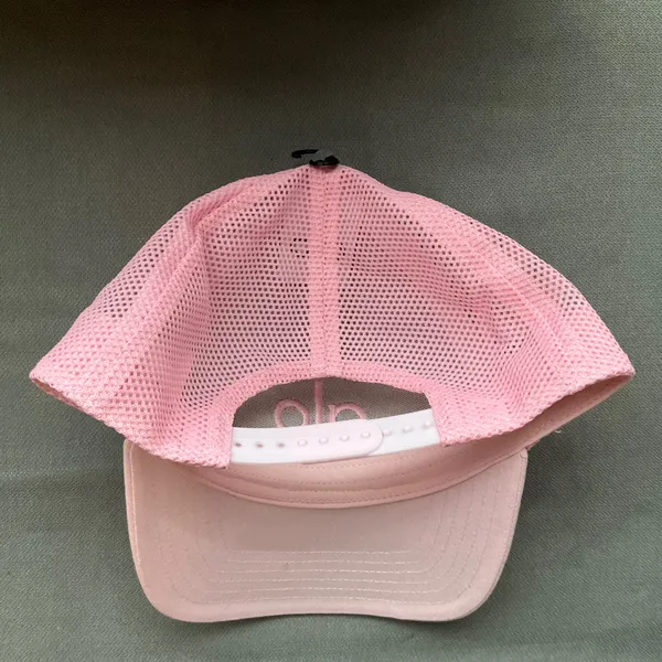 Alo Yoga District Trucker Hat Powder Pink - Image 7