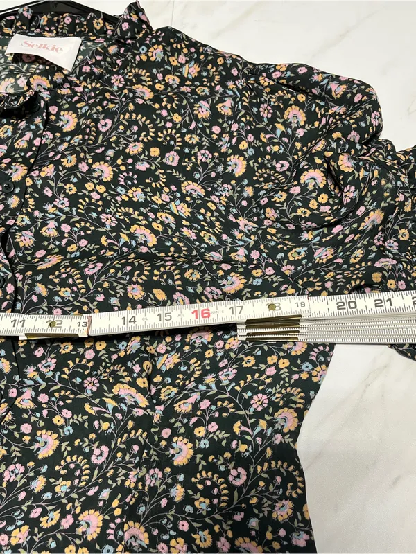 Selkie The Bistro button down Blouse in Ditsy Dark Green Floral Top - Image 5
