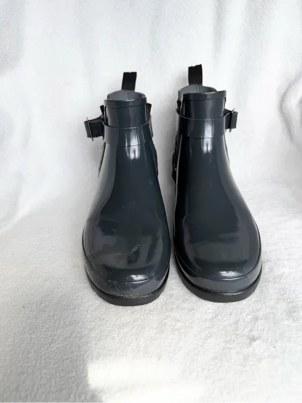 HUNTER Refined Gloss Quilt Chelsea Waterproof Ankle Boots Womens Size 8 Gray - Image 3