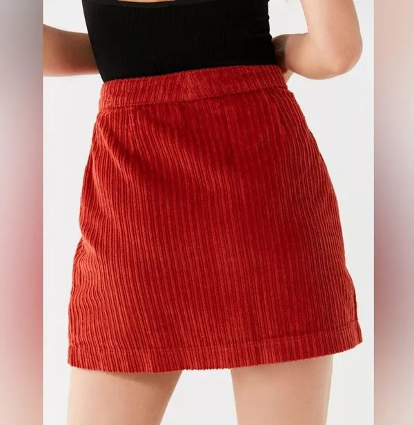 Urban Outfitters BDG Jumbo Corduroy Button-Down Mini Skirt in Red Rust sz Small - Image 11