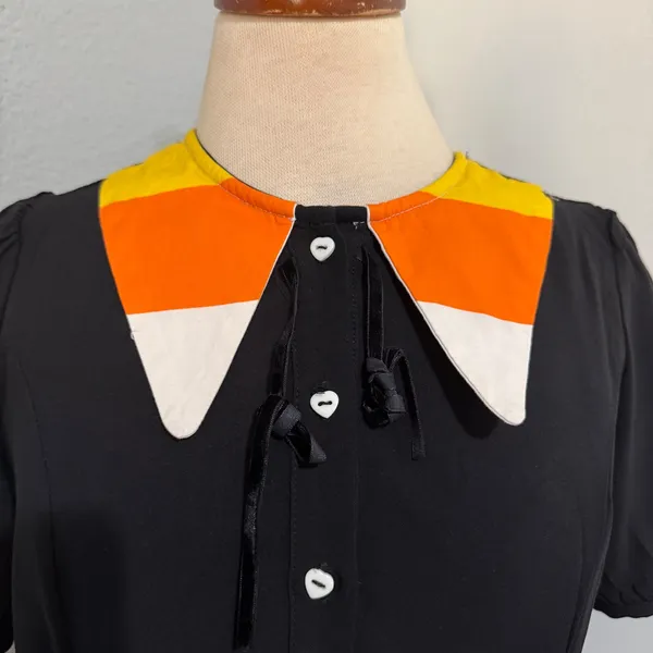 Social Collision Women‎ Small Candy Corn Collar Heart Button Blouse Black Witchy - Image 3