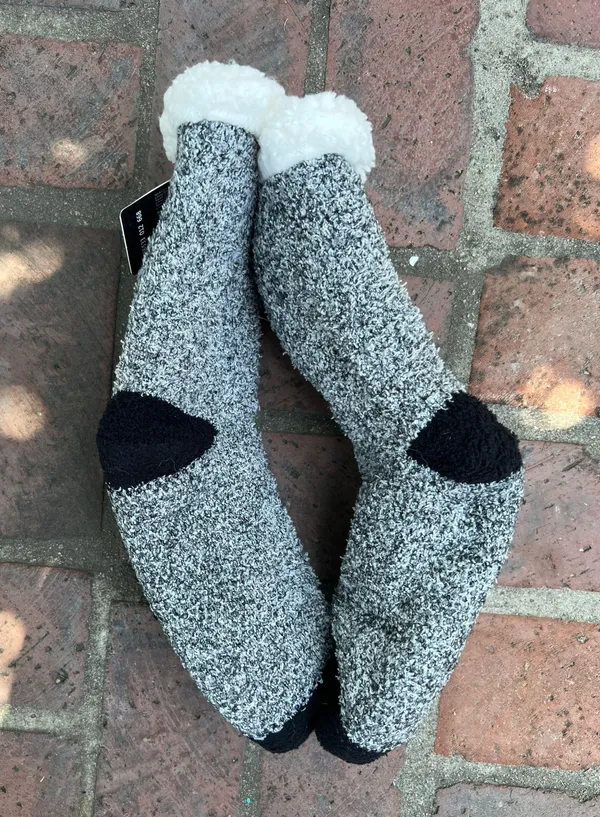 Lounge Cuddle duds Sherpa Lined  Socks - Image 3