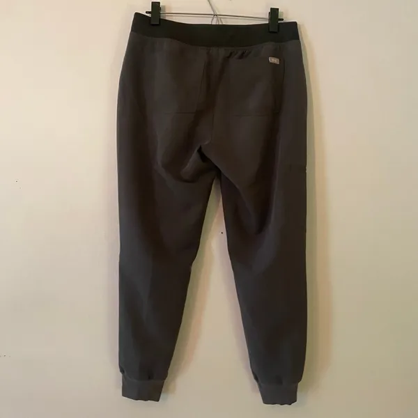 FIGS Charcoal Gray Zamora Jogger Scrub Pants Uniform Women's size Small Petite - Image 5