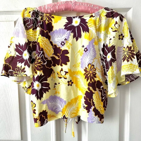 Maeve Anthropologie cinched yellow floral flutter sleeve tie top - Image 8