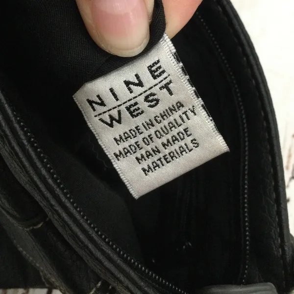 Nine West‎ Faux Leather Crossbody - Image 6