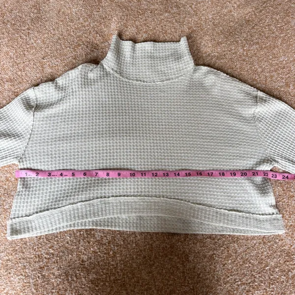 Free People Waffle Knit Cropped Mock Neck Thermal Top Beige Small Sweater Boho - Image 6