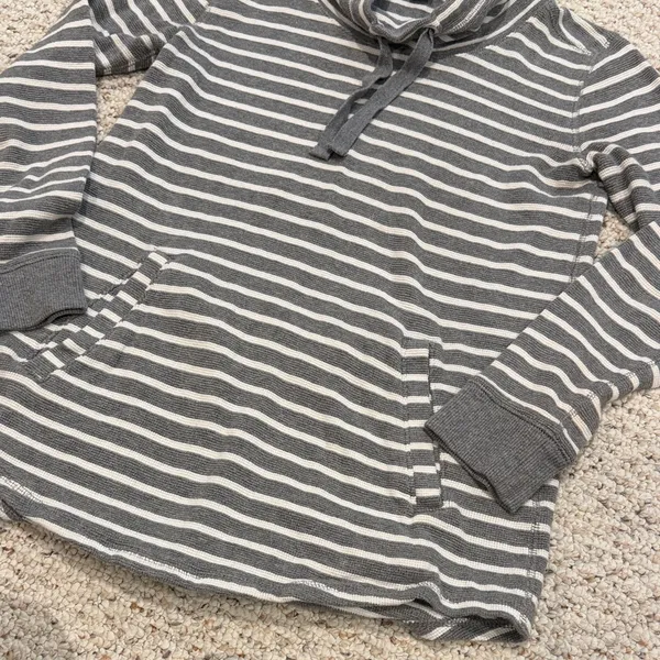 J. Crew Gray Striped Cowl Neck Sweater Size XS C26-016 - Image 4