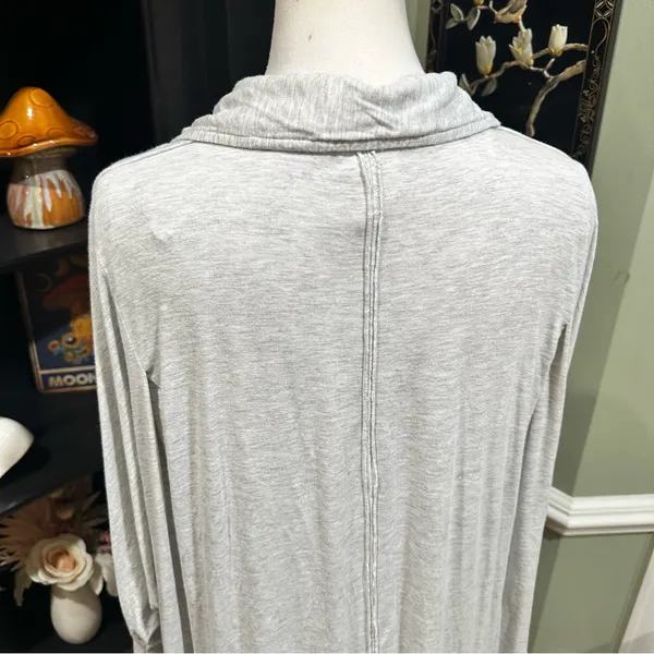 Free People “Can’t Fool Me” Collared Draped Top Gray Size M - Image 9