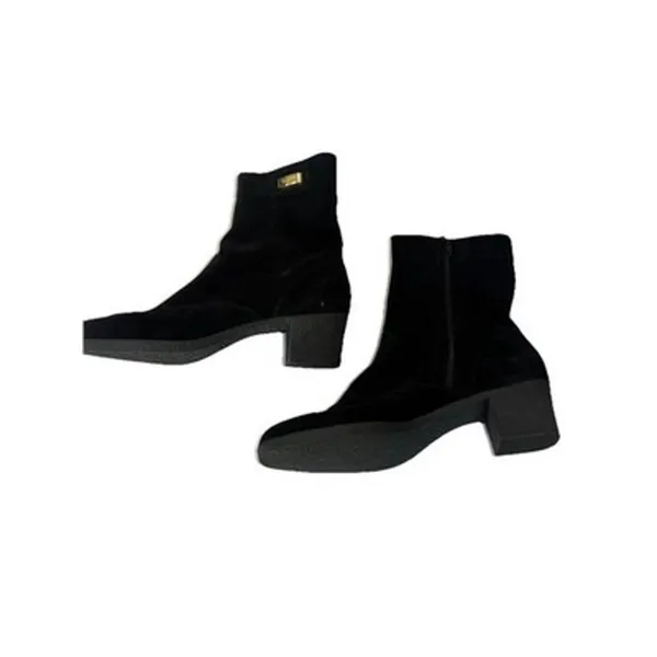 Salvatore Ferragamo Black Suede Ankle Boots Size 8.5 AA Narrow Heels Italy Lux - Image 2
