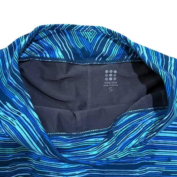 Title Nine Womens Blue Abstract Stripe Athletic Skort Size S Built In Shorts - Image 3