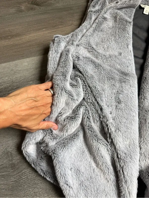 CATO Faux Fur Vest Soft Gray Open Drape With Pockets - Image 6