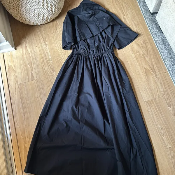 Banana Republic Black Maxi Dress - Image 6