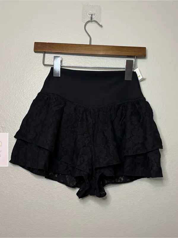 Aerie pleated lace shorts flowy black casual athletic summer XXS - Image 3