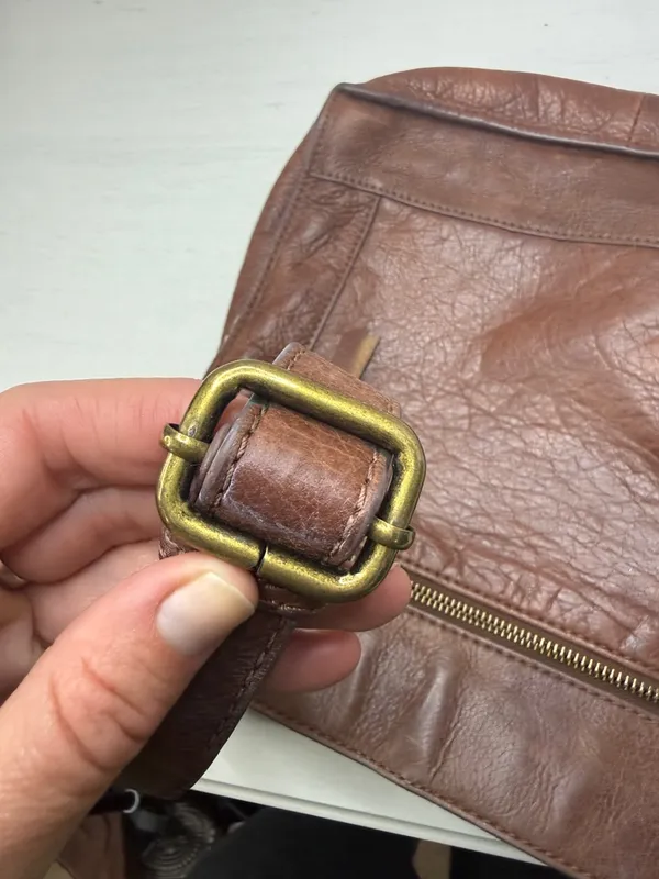 Lucky Brand Baldwin Crossbody Leather Bag - Image 13