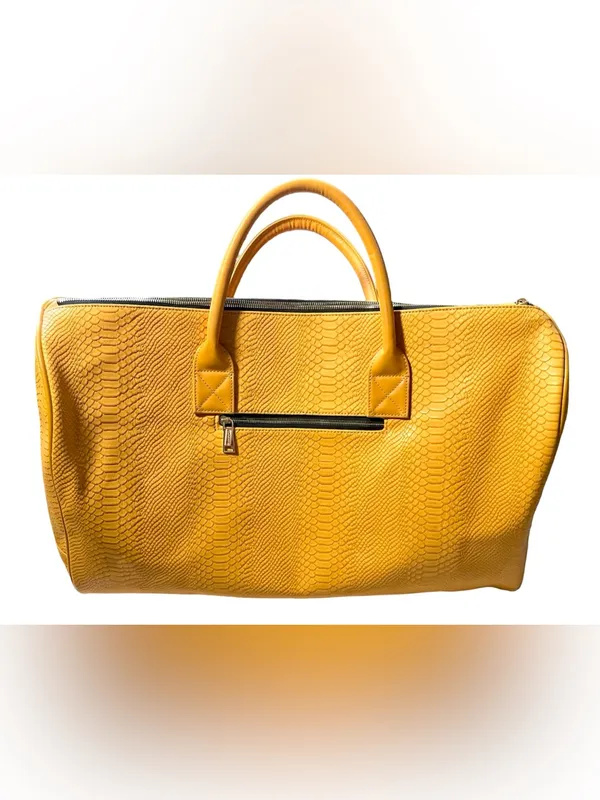Tote&Carry Apollo Mustard Vegan Leather Snakeskin Duffle Bag NWOT - Image 8