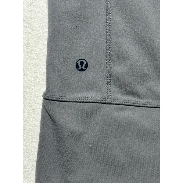Lululemon Define Jacket Grey Full Zip Thumbholes Size 2 - Image 7