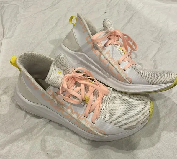New Balance Fresh Foam Powher Run V1 Women's Running shoes - Image 2