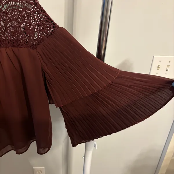 Abercrombie & Fitch Maroon Crochet Lace Pleated Sleeve Blouse - Image 4