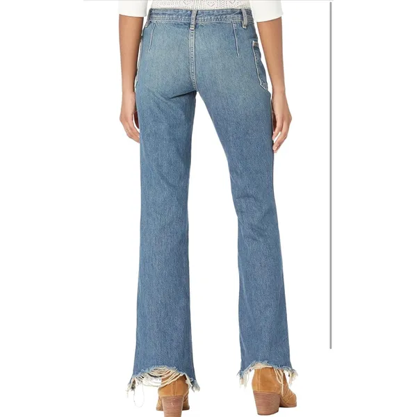 Free People Izzy Flare Jeans Size‎ 28 - Image 2