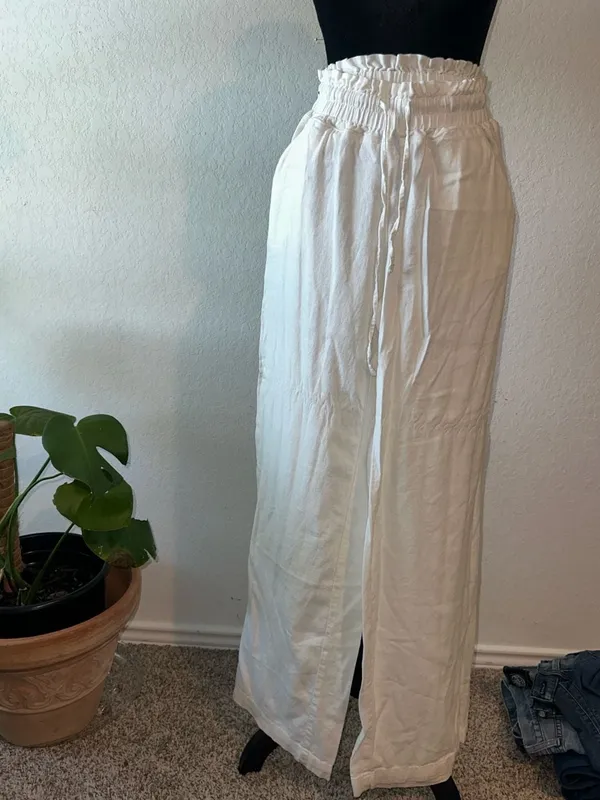 Happily Grey White Paperbag Waist Drawstring Wide-Leg Linen-Blend Pants - Image 4