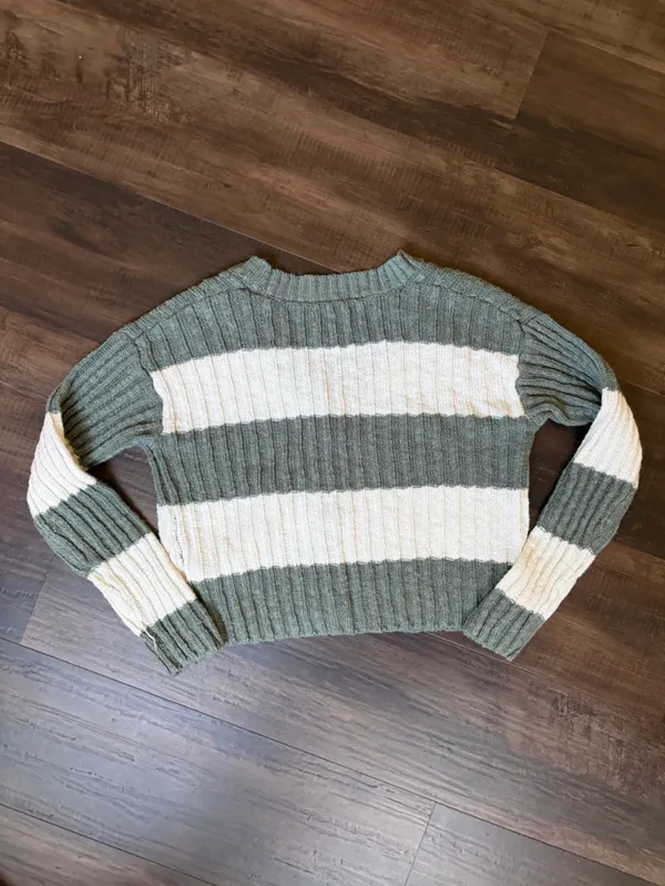 SO Olive Green and Cream Wide-Stripe Ribbed Button Cardigan - Image 3