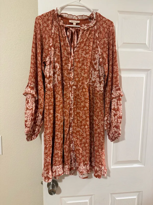 Listicle Women’s long sleeve mini dress - Image 7